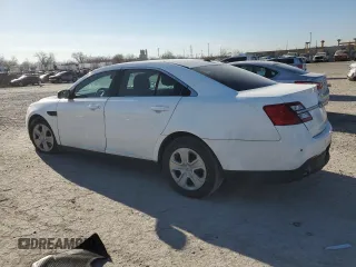 2015 Ford Police Interceptor с VIN 1FAHP2MK2FG128039, выставлен на аукционе Copart как лот 84828654 с пробегом 115 563 миль миль и Списание • Salvage title. История ставок и продаж доступна на DreamBid. Изображение 2.