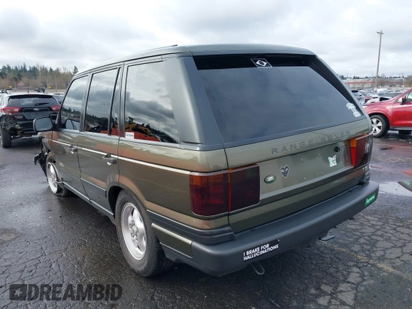 1997 Land Rover Range Rover with VIN SALPV124XVA360487, listed as a IAAI auction lot 41817163 with 141,344 mi miles and . Bid and sale history available at DreamBid. Image 3.