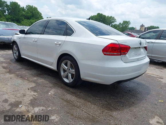2015 Volkswagen Passat S with VIN 1VWAS7A35FC111535, listed as a IAAI auction lot 42438546 with 176,681 mi miles and . Bid and sale history available at DreamBid. Image 3.