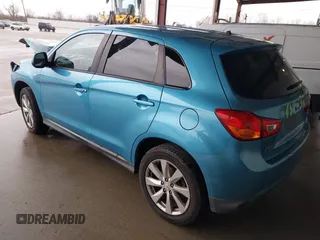 2014 Mitsubishi Outlander Sport ES with VIN 4A4AP3AU5EE028818, listed as a IAAI auction lot 41465951 with 119,577 mi miles. Bid and sale history available at carsss.com. Image 3.