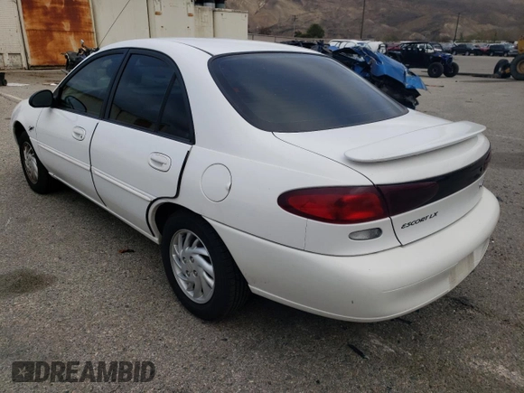 1997 Ford Escort LX with VIN 1FALP13PXVW233269, listed as a Copart auction lot 43921875 with 58,621 mi miles and Clean Title. Bid and sale history available at carsss.com. Image 2.