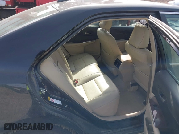 2014 Toyota Camry SE with VIN 4T1BK1FK3EU537670, listed as a IAAI auction lot 41649097 with 64,636 mi miles. Bid and sale history available at carsss.com. Image 8.
