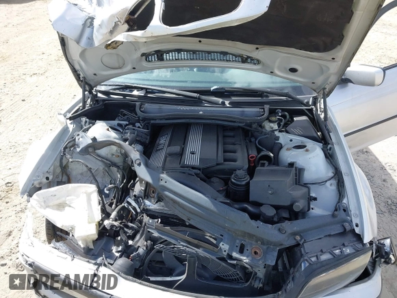 2000 BMW 3 Series 323i with VIN WBAAM3348YFP79534, listed as a IAAI auction lot 40734827 with 185,943 mi miles and . Bid and sale history available at DreamBid. Image 10.