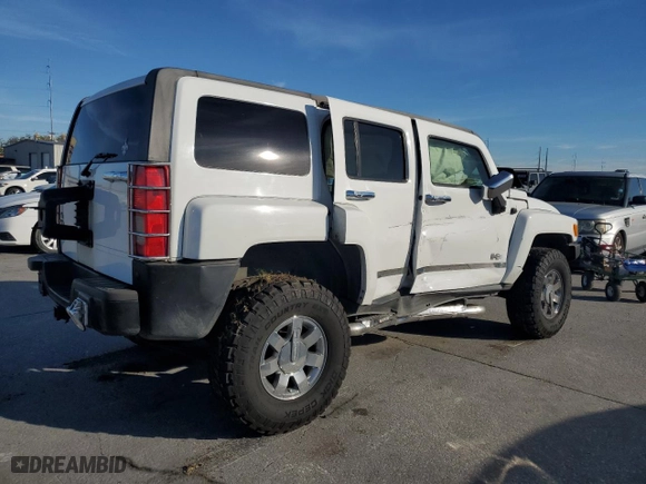 2010 Hummer H3 SUV with VIN 5GTMNGEE0A8119047, listed as a Copart auction lot 49294085 with 205,046 mi miles and Salvage Title. Bid and sale history available at carsss.com. Image 3.
