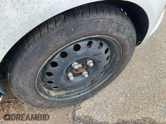2016 Ford Fiesta S с VIN 3FADP4AJ0GM204371, выставлен на аукционе IAAI как лот 42843834 с пробегом 84 468 миль миль и . История ставок и продаж доступна на DreamBid. Изображение 15.