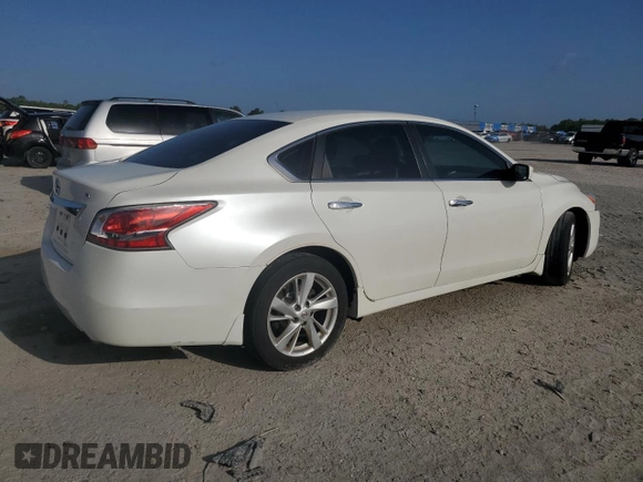 2015 Nissan Altima 2.5 with VIN 1N4AL3AP4FC183103, listed as a Copart auction lot 60518325 with 42,493 mi miles and Salvage title. Bid and sale history available at DreamBid. Image 3.