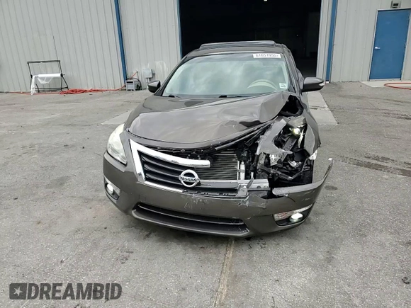 2013 Nissan Altima SL with VIN 1N4AL3AP7DC118775, listed as a Copart auction lot 61651955 with 124,993 mi miles and Salvage title. Bid and sale history available at DreamBid. Image 13.