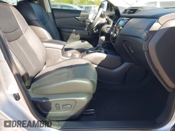 2019 Nissan Rogue SV with VIN 5N1AT2MT9KC712922, listed as a IAAI auction lot 41881530 with 21,489 mi miles and . Bid and sale history available at DreamBid. Image 5.