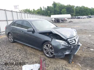 2014 Mercedes-Benz E 350 Sport z VIN WDDHF5KB7EA779952, wystawiony jako IAAI lot #42308290 z przebiegiem 100 000 mil mil oraz . Historia ofert i sprzedaży dostępna na DreamBid. Obrazek 1.