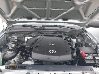 2007 Toyota Tacoma PreRunner z VIN 3TMJU62N37M033683, wystawiony jako IAAI lot #42383346 z przebiegiem 138 683 mil mil oraz . Historia ofert i sprzedaży dostępna na DreamBid. Obrazek 10.