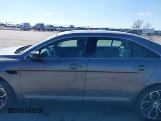 2013 Ford Taurus SHO с VIN 1FAHP2KT0DG220825, выставлен на аукционе IAAI как лот 41851095 с пробегом 163 797 миль миль и . История ставок и продаж доступна на DreamBid. Изображение 15.