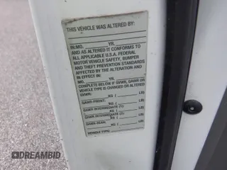2014 Ford Econoline Cargo Commercial z VIN 1FTNE2EL0EDB13856, wystawiony jako IAAI lot #42466346 z przebiegiem 105 774 mil mil oraz . Historia ofert i sprzedaży dostępna na DreamBid. Obrazek 1.