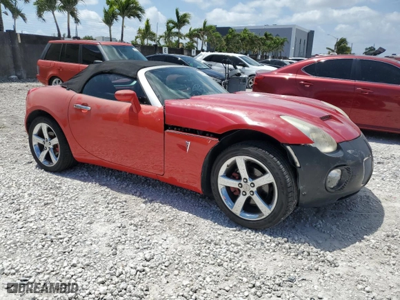 2008 Pontiac Solstice GXP with VIN 1G2MG35X18Y102638, listed as a Copart auction lot 52155275 with 114,082 mi miles and Clean Title. Bid and sale history available at carsss.com. Image 4.