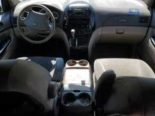 2004 Toyota Sienna CE with VIN 5TDZA23C24S003958, listed as a Copart auction lot 47366395 with 267,740 mi miles and Salvage Title. Bid and sale history available at carsss.com. Image 8.