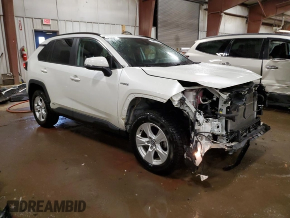 2021 Toyota RAV4 Hybrid LE with VIN 4T3B6RFV8MU040343, listed as a Copart auction lot 47552405 with 42,902 mi miles and Salvage Title. Bid and sale history available at carsss.com. Image 4.