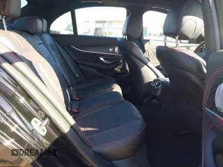 2019 Mercedes-Benz E 53 AMG with VIN WDDZF6BB0KA491129, listed as a IAAI auction lot 42112391 with 52,682 mi miles and . Bid and sale history available at DreamBid. Image 8.