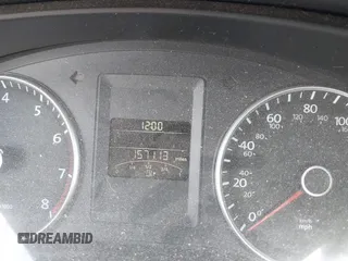 2012 Volkswagen Jetta SE with VIN 3VWBP7AJXCM340937, listed as a IAAI auction lot 42526373 with 157,113 mi miles and . Bid and sale history available at DreamBid. Image 7.