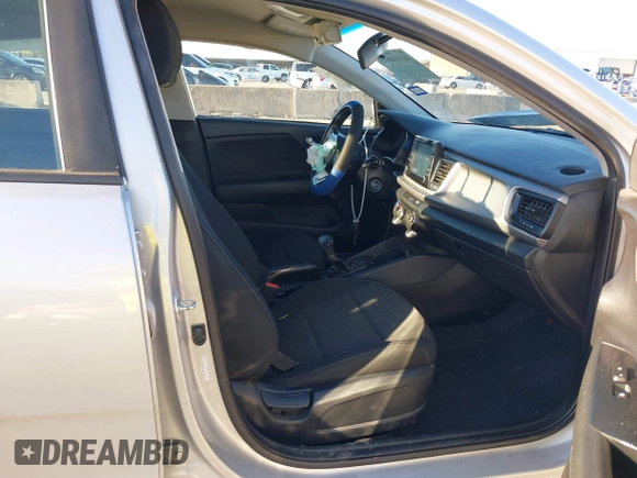 2020 Kia Rio S with VIN 3KPA24AD4LE355322, listed as a IAAI auction lot 40914015 with 50,056 mi miles. Bid and sale history available at carsss.com. Image 5.