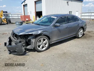 2015 Volkswagen Passat SE with VIN 1VWBS7A31FC024395, listed as a Copart auction lot 62427435 with 97,025 mi miles and Salvage title. Bid and sale history available at DreamBid. Image 1.