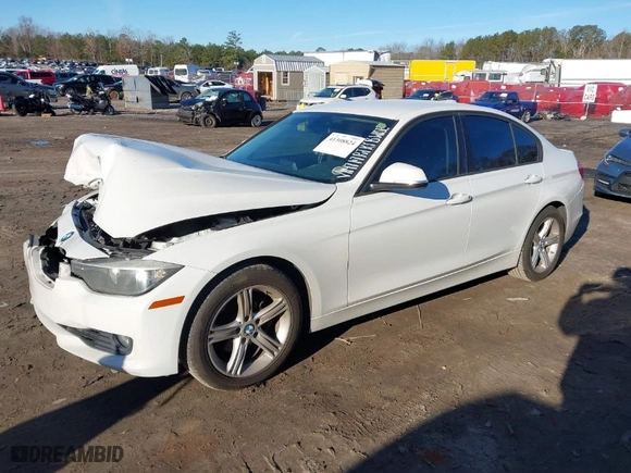 2014 BMW 3 Series 328i with VIN WBA3A5C56EP601147, listed as a IAAI auction lot 41308824 with NaN miles. Bid and sale history available at carsss.com. Image 2.