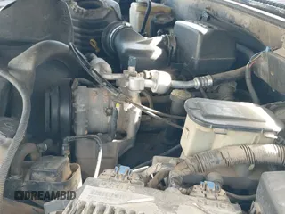 1998 GMC Sierra 1500 с VIN 1GTEC14W2WZ549222, выставлен на аукционе IAAI как лот 43298873 с пробегом 227 390 миль миль и . История ставок и продаж доступна на DreamBid. Изображение 20.