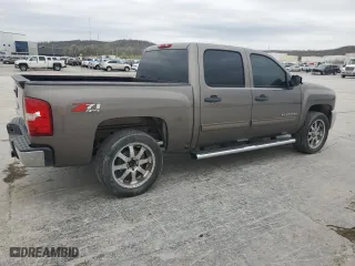 2013 Chevrolet Silverado 1500 LT with VIN 3GCPKSE77DG125766, listed as a Copart auction lot 51441695 with 81,215 mi miles and Salvage Title. Bid and sale history available at carsss.com. Image 3.