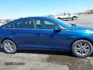 2017 Hyundai Sonata SE z VIN 5NPE24AF7HH559408, wystawiony jako IAAI lot #42297880 z przebiegiem Nie podano mil oraz . Historia ofert i sprzedaży dostępna na DreamBid. Obrazek 13.