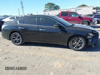 2014 Nissan Maxima SV z VIN 1N4AA5AP0EC479039, wystawiony jako IAAI lot #41346084 z przebiegiem 235 823 mil mil oraz . Historia ofert i sprzedaży dostępna na DreamBid. Obrazek 13.