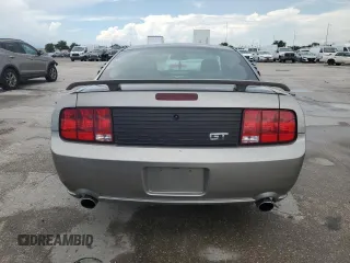 2008 Ford Mustang GT Deluxe с VIN 1ZVHT82H585115877, выставлен на аукционе Copart как лот 64524045 с пробегом 122 707 миль миль и Списание • Salvage title. История ставок и продаж доступна на DreamBid. Изображение 6.