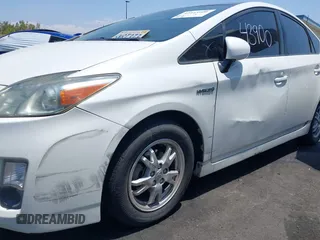 2010 Toyota Prius II z VIN JTDKN3DU7A0206653, wystawiony jako IAAI lot #42443900 z przebiegiem 175 165 mil mil oraz . Historia ofert i sprzedaży dostępna na DreamBid. Obrazek 6.