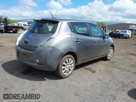 2015 Nissan LEAF SV with VIN 1N4AZ0CP5FC328708, listed as a IAAI auction lot 41679057 with 104,405 mi miles. Bid and sale history available at carsss.com. Image 4.
