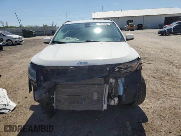 2019 Jeep Compass Latitude with VIN 3C4NJCBB7KT854959, listed as a Copart auction lot 55556235 with 53,470 mi miles and Salvage title. Bid and sale history available at DreamBid. Image 5.