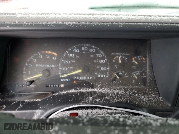 1996 Chevrolet Suburban with VIN 1GNGK26J3TJ332167, listed as a Copart auction lot 81561064 with 130,453 mi miles and Salvage Title. Bid and sale history available at carsss.com. Image 9.
