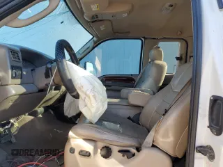 2003 Ford Super Duty F-250 XL with VIN 1FTNX21F13EA76107, listed as a Copart auction lot 76570354 with 0 mi miles and Salvage Title. Bid and sale history available at carsss.com. Image 7.