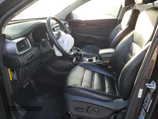 2017 Kia Sorento EX with VIN 5XYPHDA11HG216127, listed as a Copart auction lot 82587064 with 115,789 mi miles and Salvage Title. Bid and sale history available at carsss.com. Image 7.