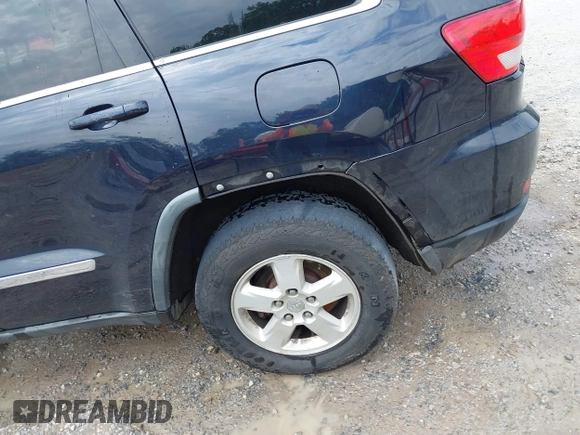 2011 Jeep Grand Cherokee Laredo with VIN 1J4RR4GG8BC543468, listed as a IAAI auction lot 42431481 with 224,639 mi miles and . Bid and sale history available at DreamBid. Image 20.