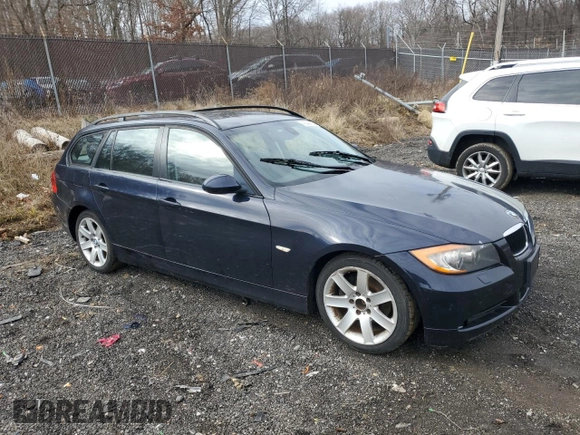2006 BMW 3 Series 325xi with VIN WBAVT13556KW22517, listed as a Copart auction lot 43342125 with 113,636 mi miles and Salvage title. Bid and sale history available at DreamBid. Image 4.