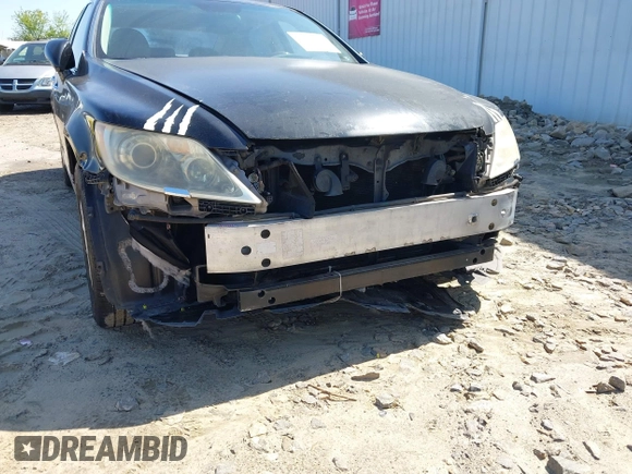 2008 Lexus LS 460 with VIN JTHBL46F885079935, listed as a IAAI auction lot 42013136 with 148,126 mi miles. Bid and sale history available at carsss.com. Image 6.