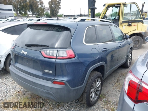 2020 Jeep Cherokee Latitude Plus with VIN 1C4PJLLB6LD605731, listed as a IAAI auction lot 41838561 with 87,384 mi miles. Bid and sale history available at carsss.com. Image 4.