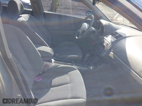 2003 Nissan Altima S with VIN 1N4AL11D03C283723, listed as a IAAI auction lot 42045831 with 88,330 mi miles. Bid and sale history available at carsss.com. Image 5.