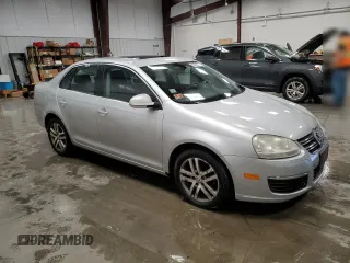 2005 Volkswagen Jetta Sedan 2.5L with VIN 3VWSG71K05M602816, listed as a Copart auction lot 41414825 with 116,842 mi miles and Non Repairable. Bid and sale history available at carsss.com. Image 4.