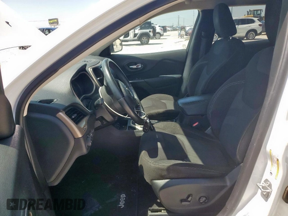 2017 Jeep Cherokee Latitude with VIN 1C4PJLCB5HW540477, listed as a Copart auction lot 51736995 with 124,387 mi miles and Salvage Title. Bid and sale history available at DreamBid. Image 7.