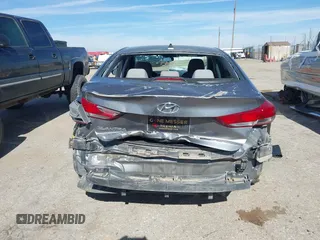 2018 Hyundai Elantra SEL with VIN 5NPD84LF5JH266622, listed as a IAAI auction lot 41468479 with 1 mi miles. Bid and sale history available at carsss.com. Image 16.
