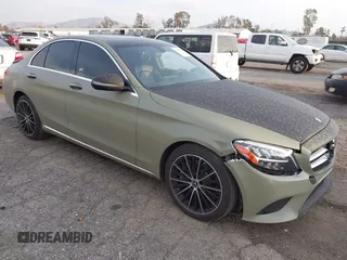 2019 Mercedes-Benz C 300 with VIN 55SWF8DB5KU316922, listed as a IAAI auction lot 41522138 with 96,038 mi miles and . Bid and sale history available at DreamBid. Image 1.