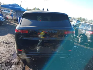 2024 Land Rover Range Rover Sport Dynamic SE z VIN SAL1L9FU9RA158329, wystawiony jako IAAI lot #41096347 z przebiegiem 18 770 mil mil oraz . Historia ofert i sprzedaży dostępna na DreamBid. Obrazek 16.