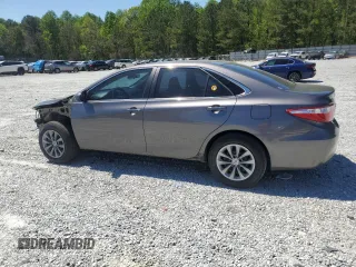2017 Toyota Camry XLE z VIN 4T1BF1FK3HU377623, wystawiony jako Copart lot #53292365 z przebiegiem 104 393 mil mil oraz Szkoda całkowita • Salvage title. Historia ofert i sprzedaży dostępna na DreamBid. Obrazek 2.