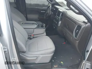 2020 Chevrolet Silverado 1500 LT with VIN 1GCUYDED6LZ302762, listed as a IAAI auction lot 41402510 with 150,000 mi miles and . Bid and sale history available at DreamBid. Image 5.