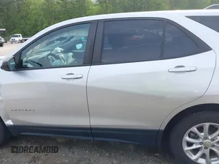 2021 Chevrolet Equinox LS z VIN 3GNAXHEV4MS134129, wystawiony jako IAAI lot #42031353 z przebiegiem 137 684 mil mil oraz . Historia ofert i sprzedaży dostępna na DreamBid. Obrazek 14.