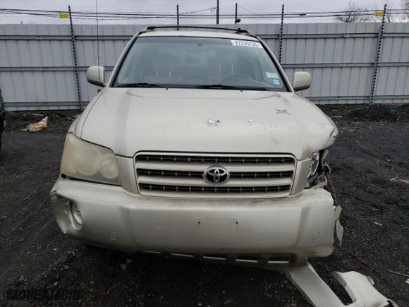 2003 Toyota Highlander with VIN JTEHF21A230155914, listed as a Copart auction lot 54431535 with 141,566 mi miles and Non Repairable. Bid and sale history available at carsss.com. Image 5.