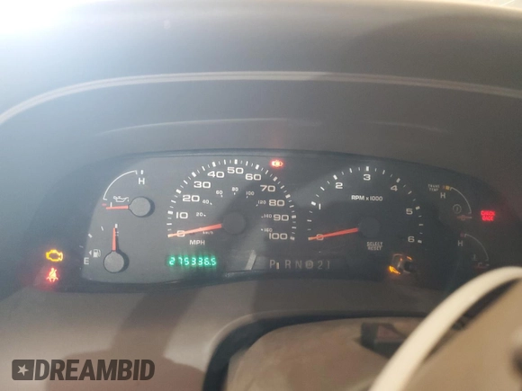 2003 Ford Excursion Limited с VIN 1FMNU42S23ED13778, выставлен на аукционе Copart как лот 52371665 с пробегом 275 336 миль миль и Списание • Salvage title. История ставок и продаж доступна на DreamBid. Изображение 9.